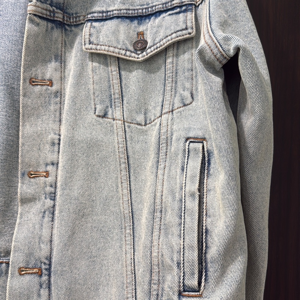 Balenciaga Women’s Oversized Distressed Denim Jacket - Picture 6 of 8